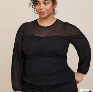 Torrid Smocked Long Sleeve Top Size 2x NWT